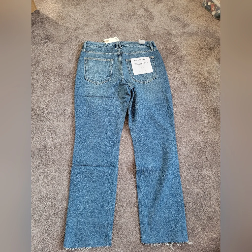 NWT good american good classic blue 940 hi rise raw hem denim
